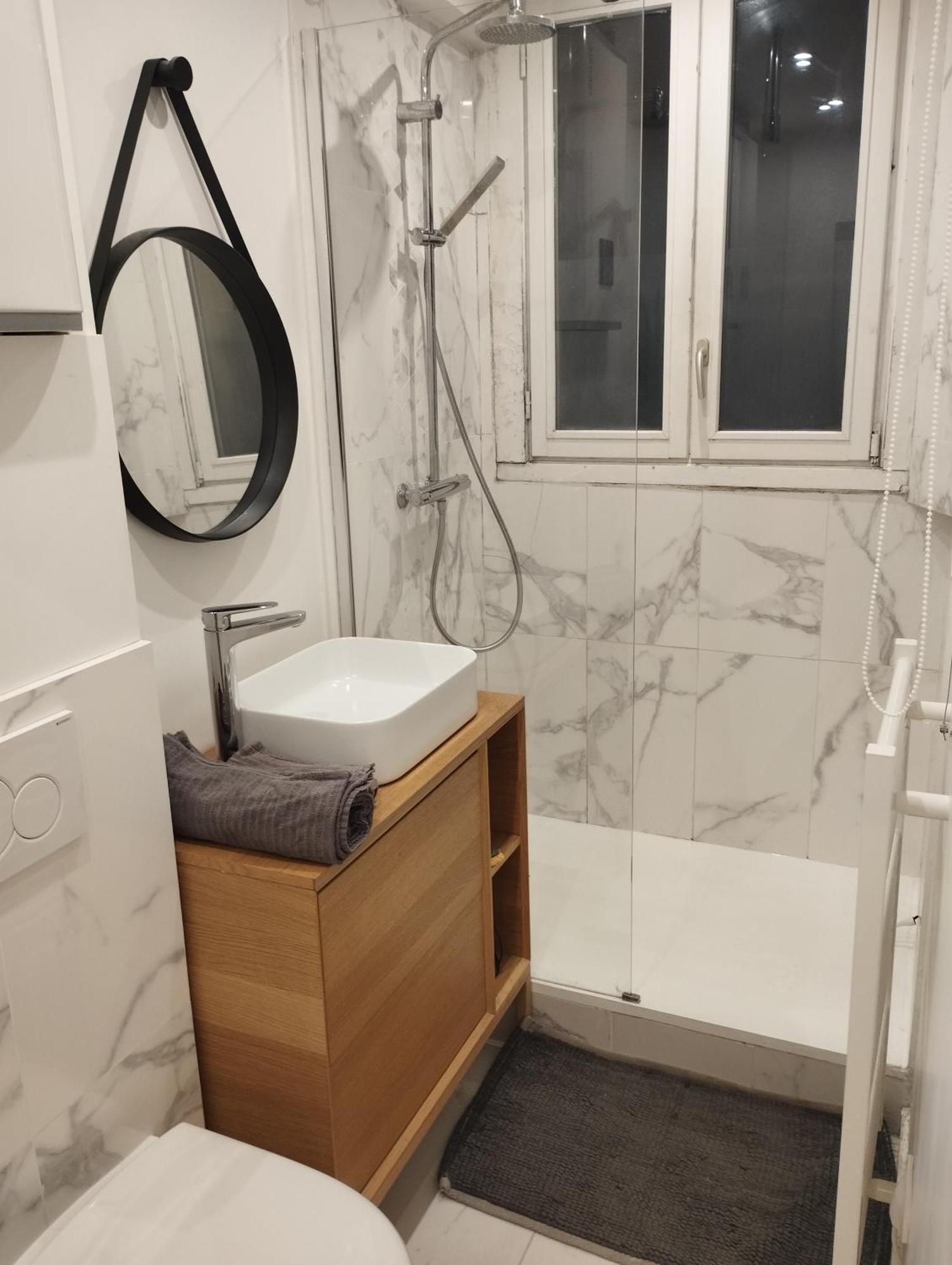 Charmant Studio Quartier Saint Louis A Versailles Bilik gambar